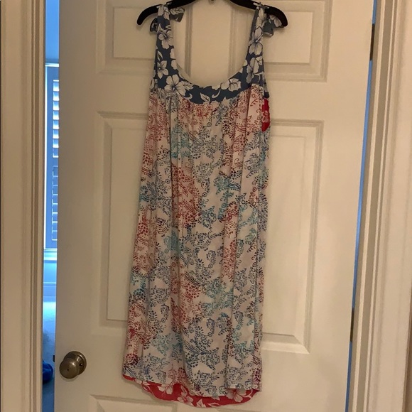 Reversible dress/swimsuit cover - Picture 2 of 6